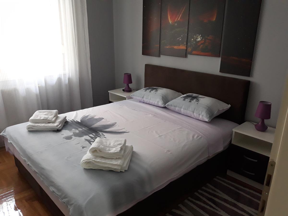 Apartment Azzuro 2 Novi Sad Buitenkant foto