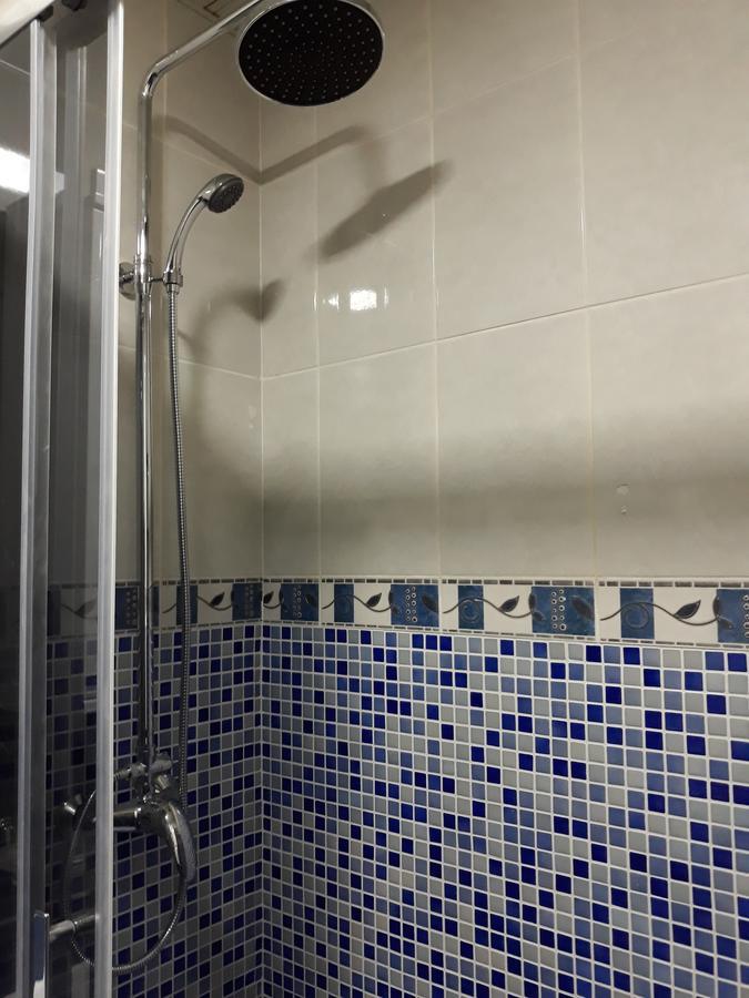 Apartment Azzuro 2 Novi Sad Buitenkant foto